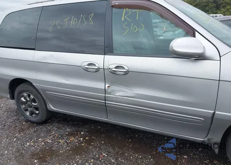 2004 Kia Sedona Ex/Lx from USA, damaged, VIN KNDUP131846599403